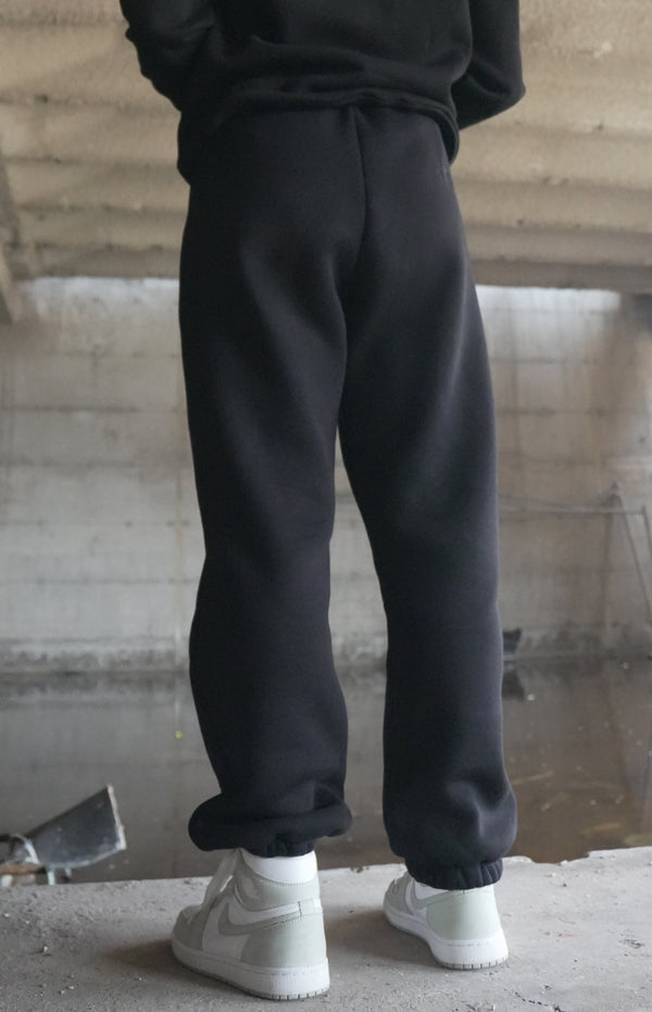 The 33 Signature Joggers