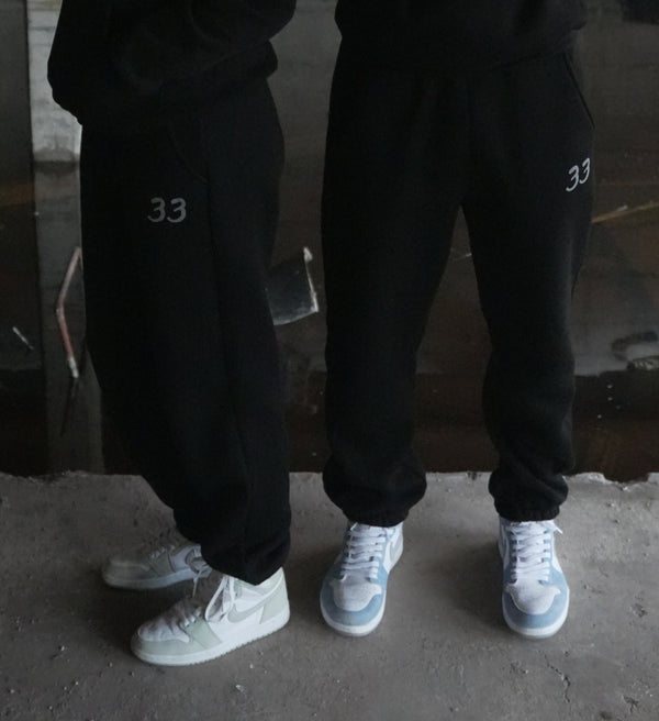 The 33 Signature Joggers