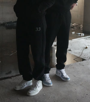 The 33 Signature Joggers